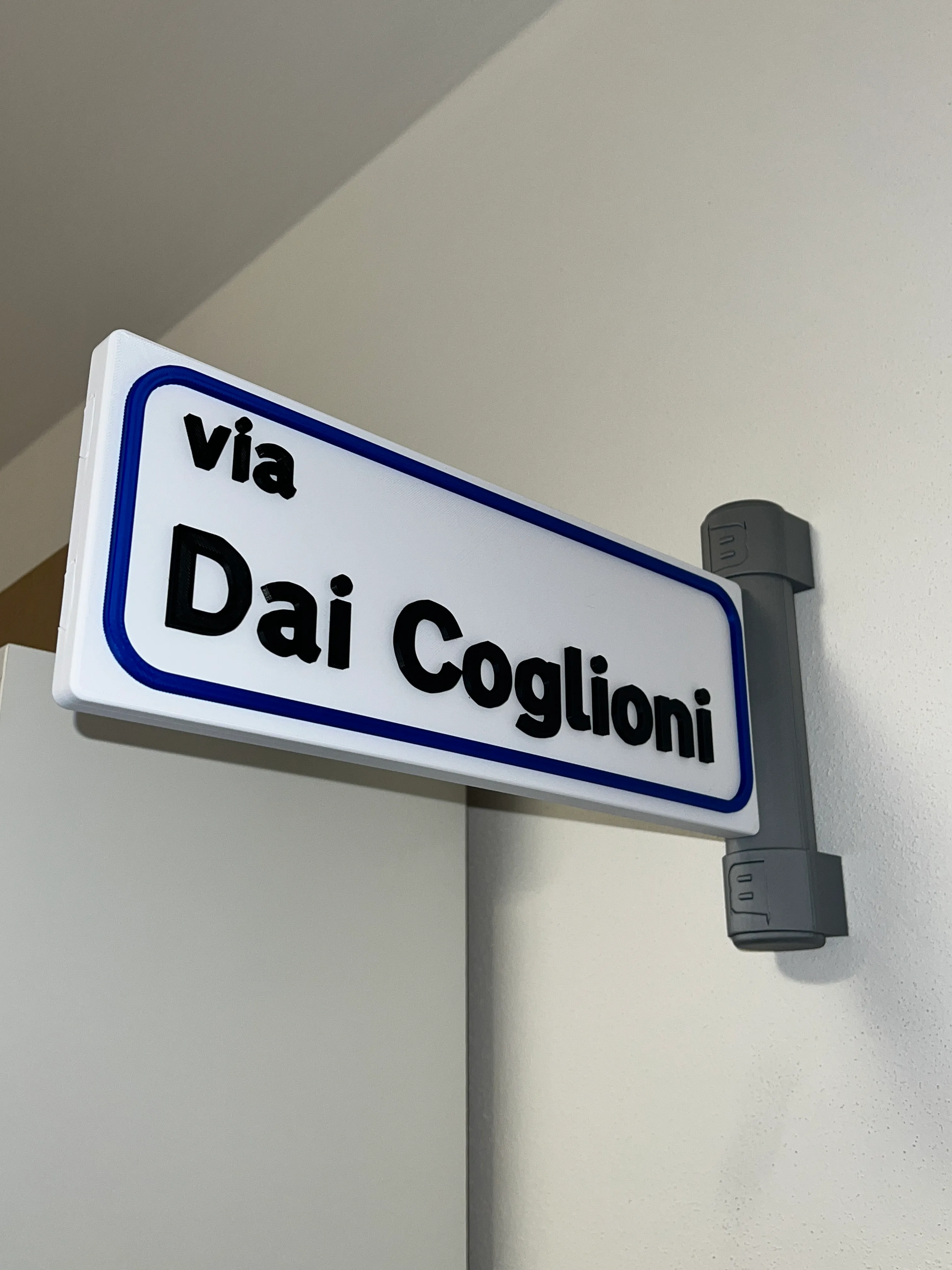 Via dai Coxxxxoni